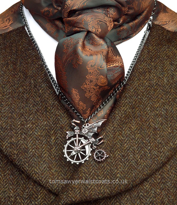 Gifts & Accessories : Steampunk Accessories : Venus Traction Farthing Steampunk Chain Pendant